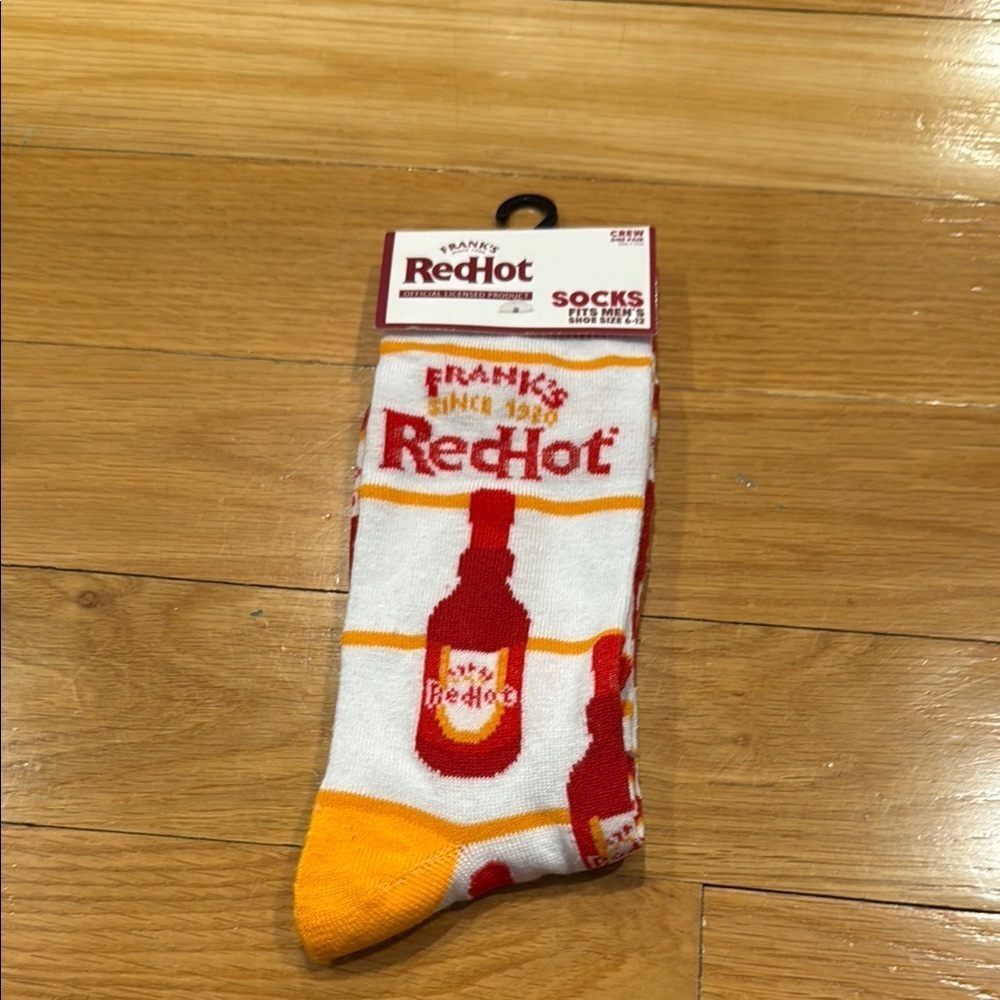 NWT Franks reshot men’s socks size 6-12